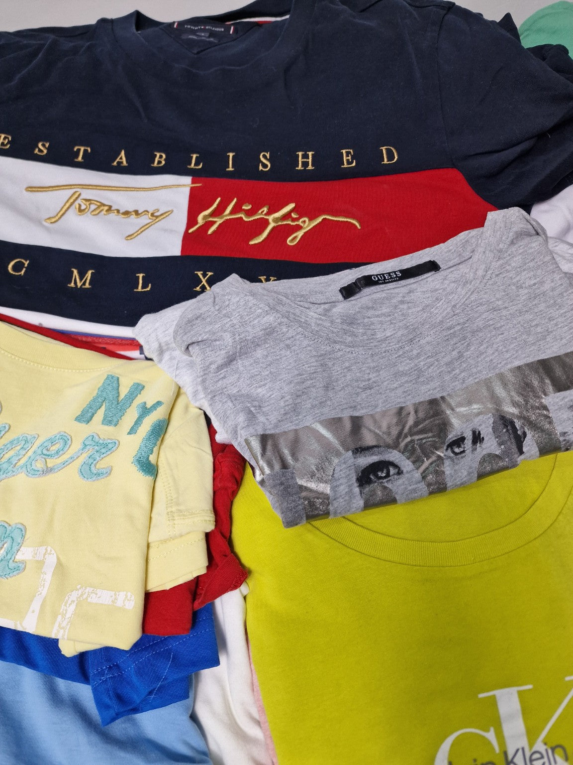 URBAN T-SHIRT BRAND BOX – T-SHIRT VINTAGE BRANDED SELEZIONAT