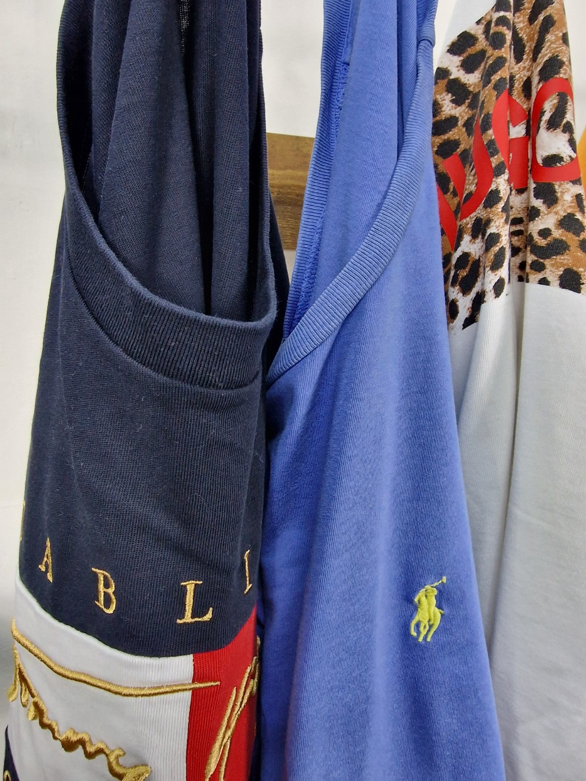 URBAN T-SHIRT BRAND BOX – T-SHIRT VINTAGE BRANDED SELEZIONAT